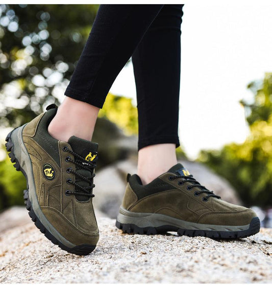 Winter Couple Outdoor Hiking Shoes Warm Lightweight Non Slip Sneakers